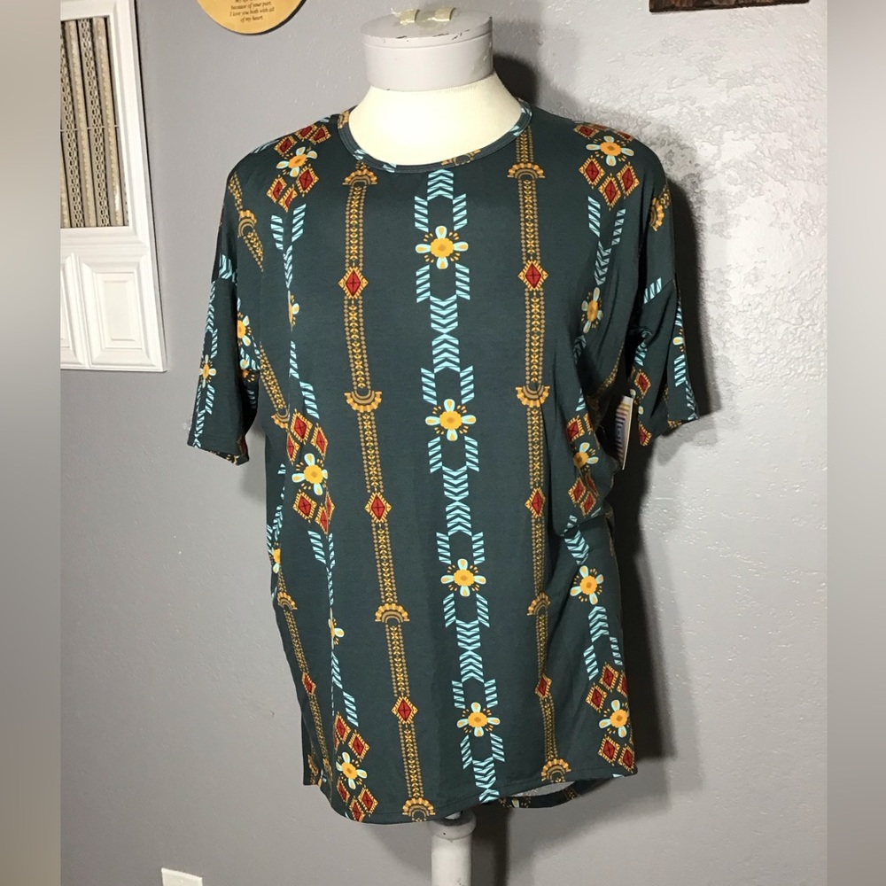 LULAROE IRMA TUNIC TOP WOMEN SIZE S GREEN,ORANGE,BLUE AND RED